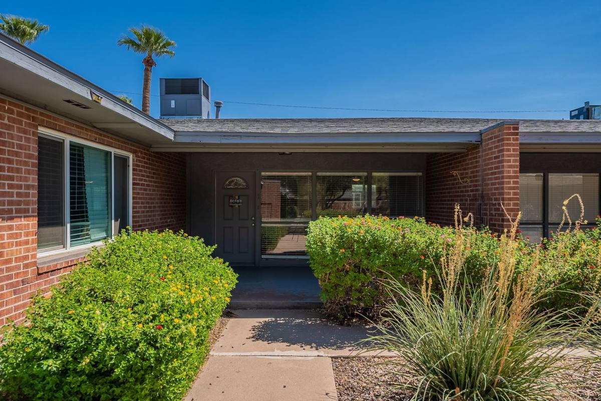Apartment for rent at 301 W Turney Ave, Phoenix, AZ 85013
