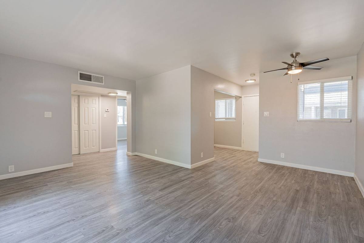 Apartment for rent at 301 W Turney Ave, Phoenix, AZ 85013