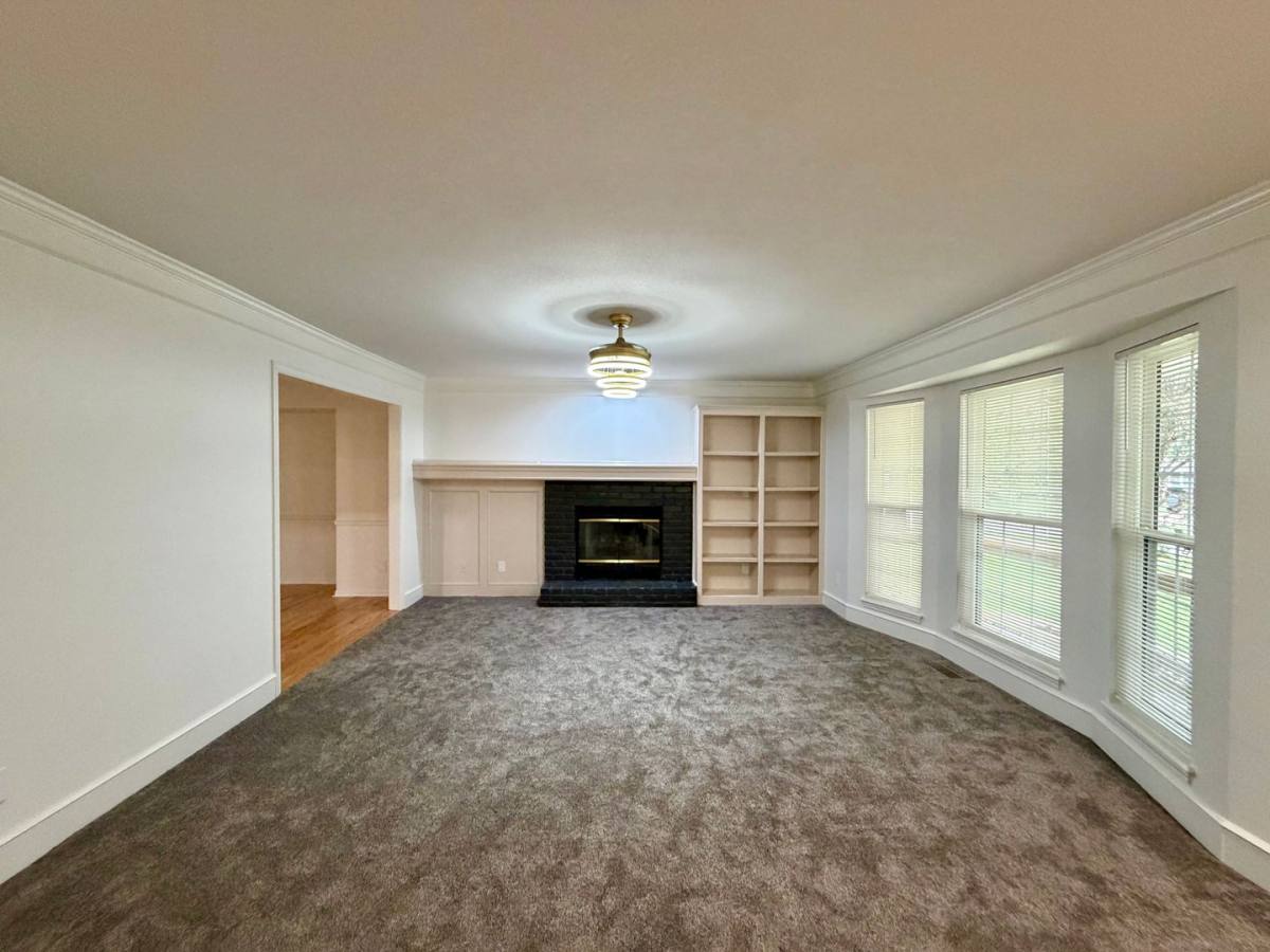 House for rent at 14776 S Alden St, Olathe, KS 66062