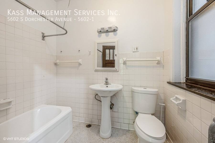 Apartment for rent at 5602 S Dorchester Ave #1, Chicago, IL 60637