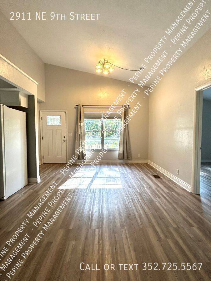 House for rent at 2911 NE 9th St, Gainesville, FL 32609