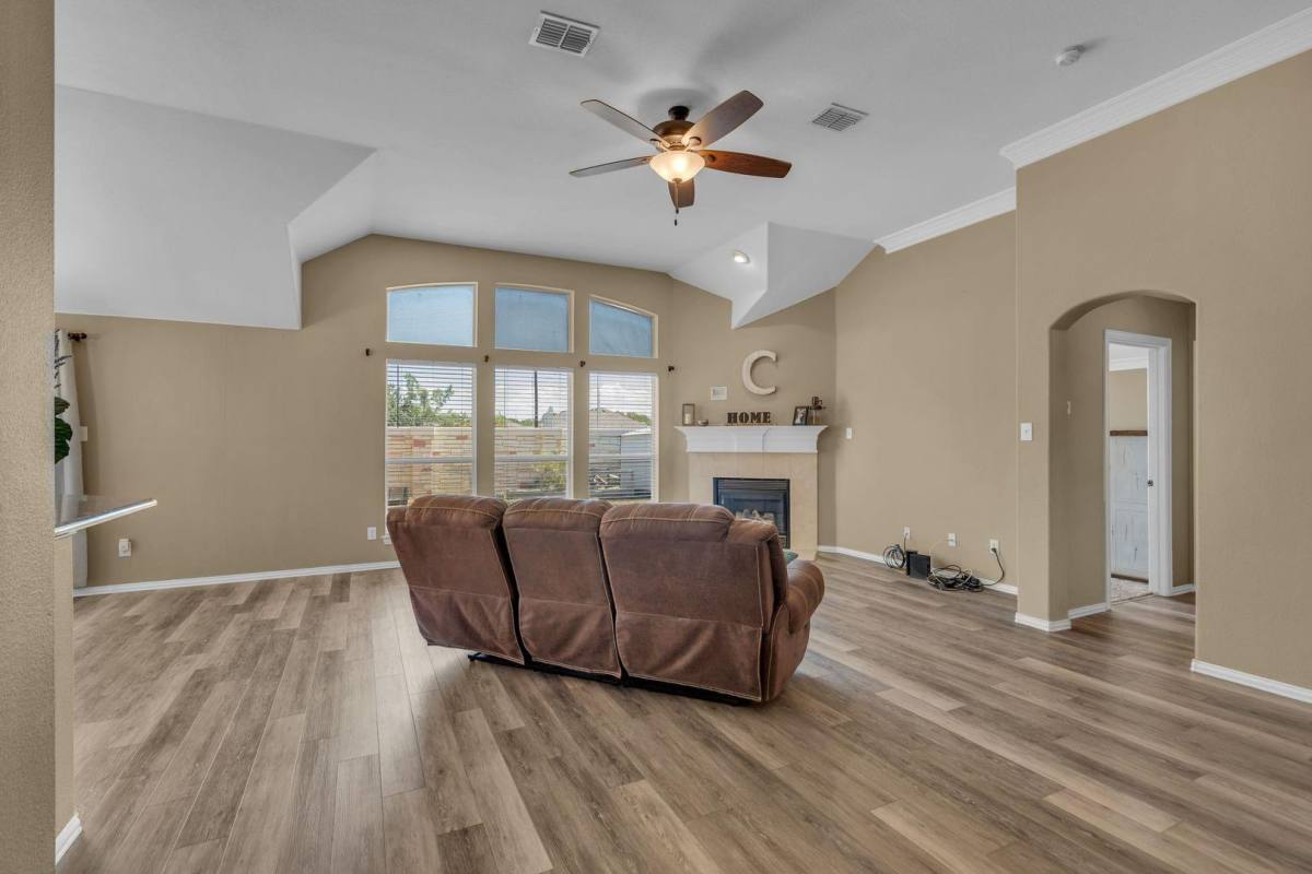 House for rent at 3917 Miramar Dr, Denton, TX 76210