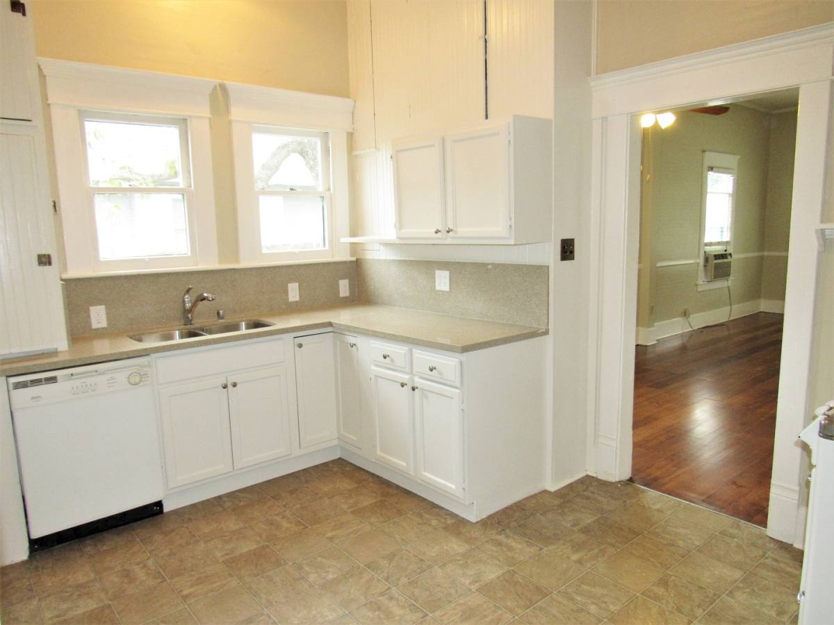 Apartment for rent at 478 & 480 S Grand St, Orange, CA 92866