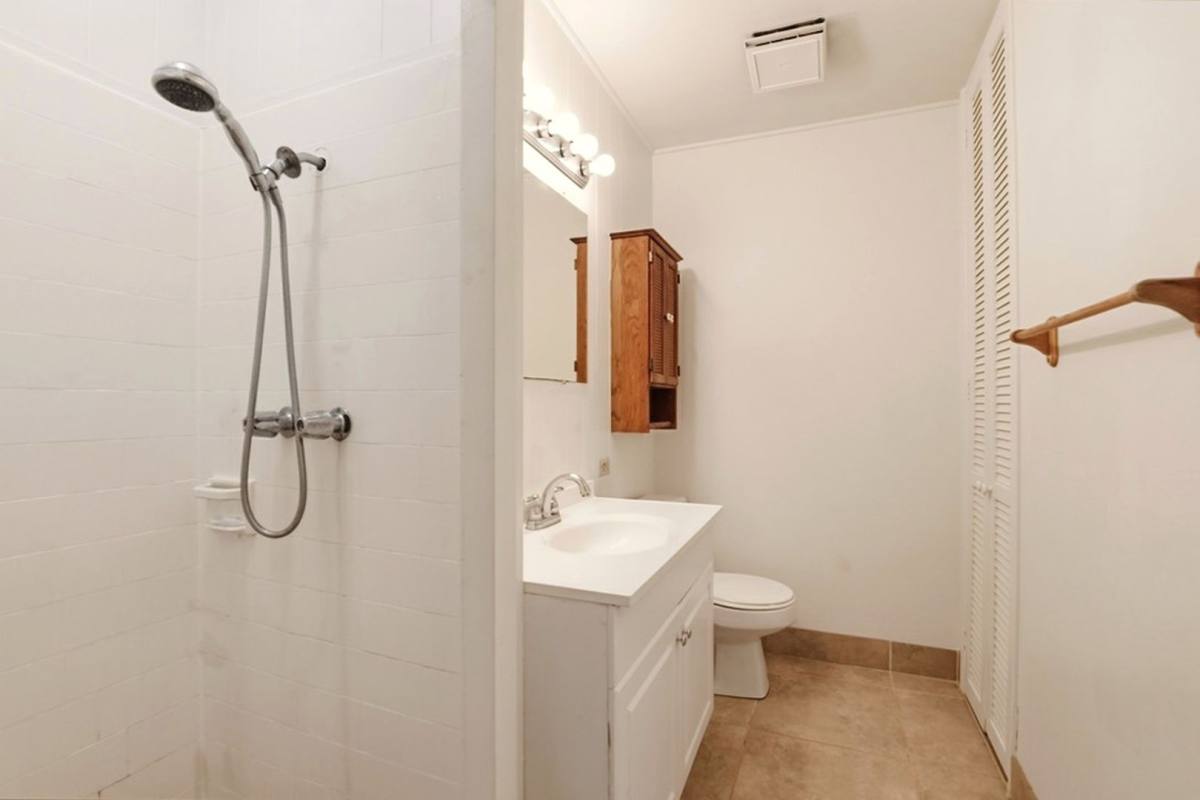 House for rent at 1032 Kainui Dr, Kailua, HI 96734