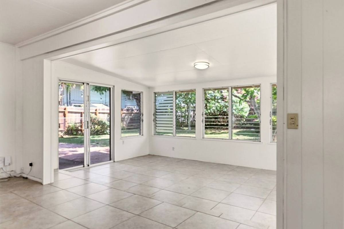 House for rent at 1032 Kainui Dr, Kailua, HI 96734