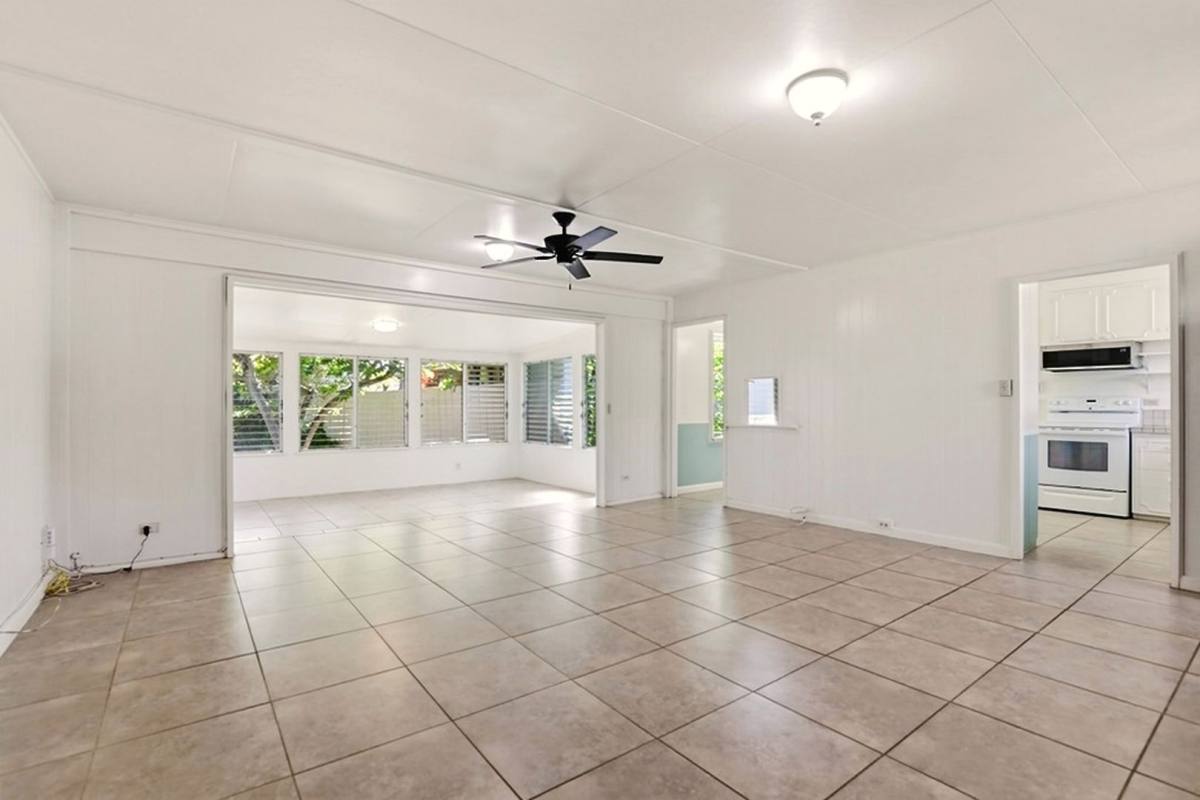House for rent at 1032 Kainui Dr, Kailua, HI 96734