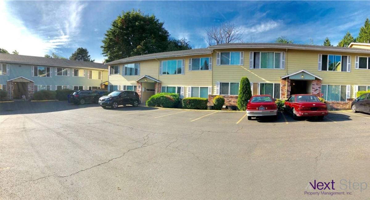 Apartment for rent at 4129 SE Cesar E Chavez Blvd, Portland, OR 97202