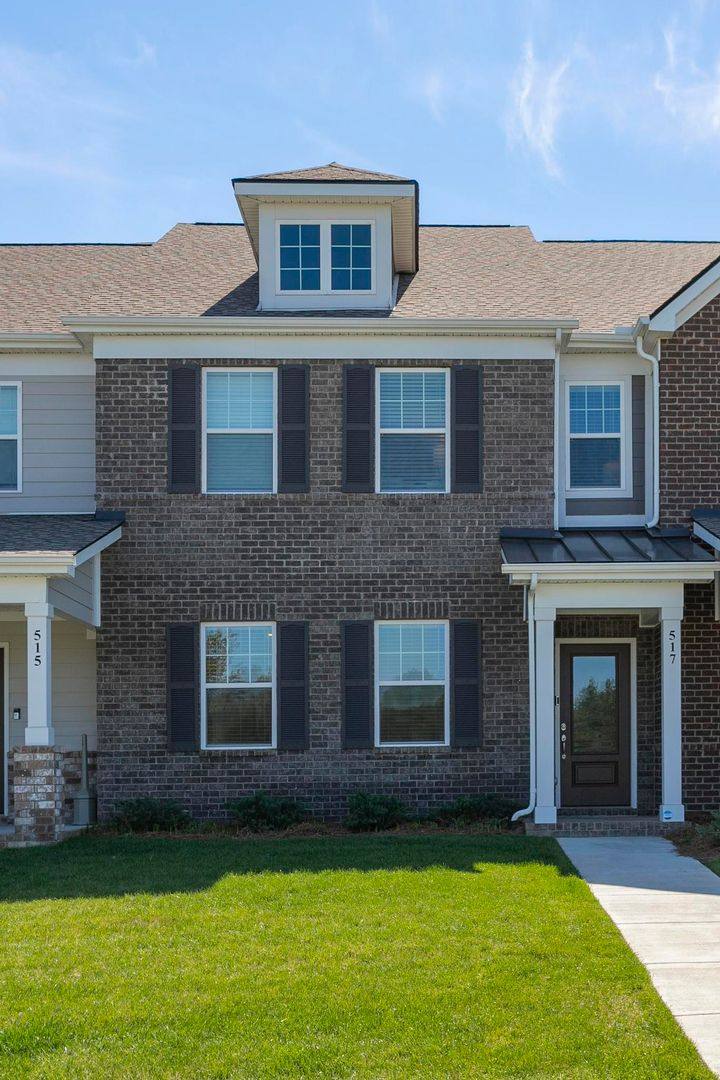 Townhouse for rent at 517 Swanholme Dr, Murfreesboro, TN 37128