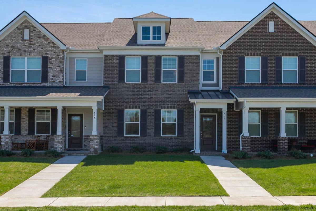 Townhouse for rent at 517 Swanholme Dr, Murfreesboro, TN 37128