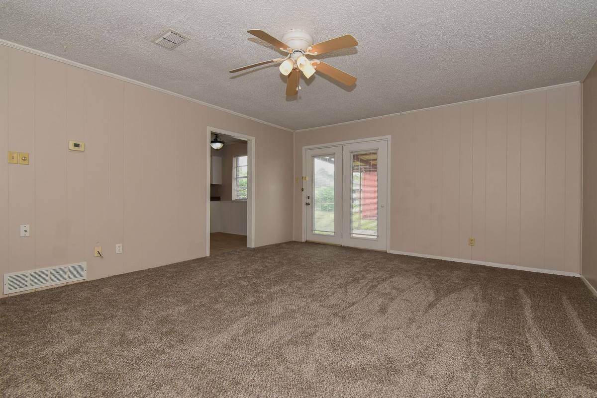House for rent at 3117 Chaparral Dr, Greenville, TX 75402