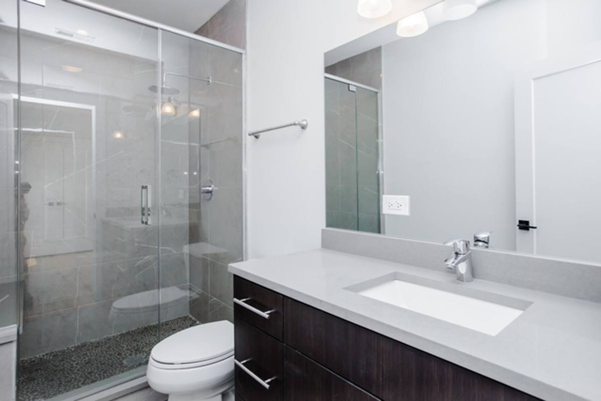 Apartment for rent at 1805-09 W Division St, Chicago, IL 60622