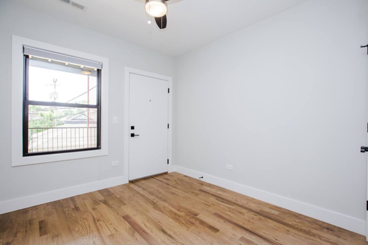 Apartment for rent at 1805-09 W Division St, Chicago, IL 60622