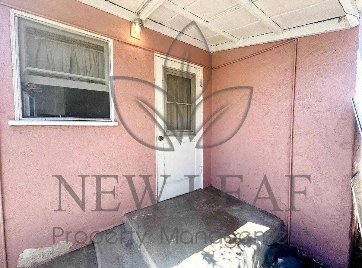 Apartment for rent at 232 S Bush St, Orange, CA 92868
