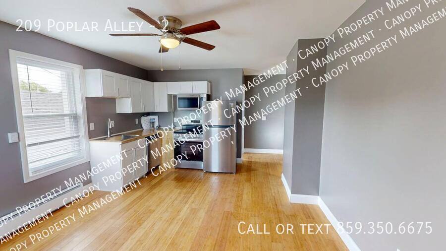 Apartment for rent at 209 Poplar Alley #2, Russell, KY 41169