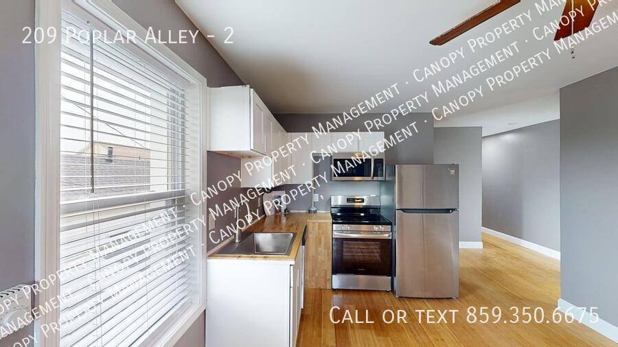 Apartment for rent at 209 Poplar Alley #2, Russell, KY 41169