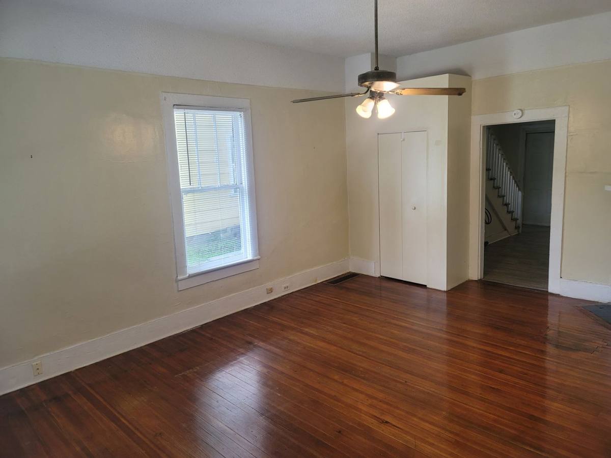 Apartment for rent at 221 Tryon St, Columbia, SC 29201