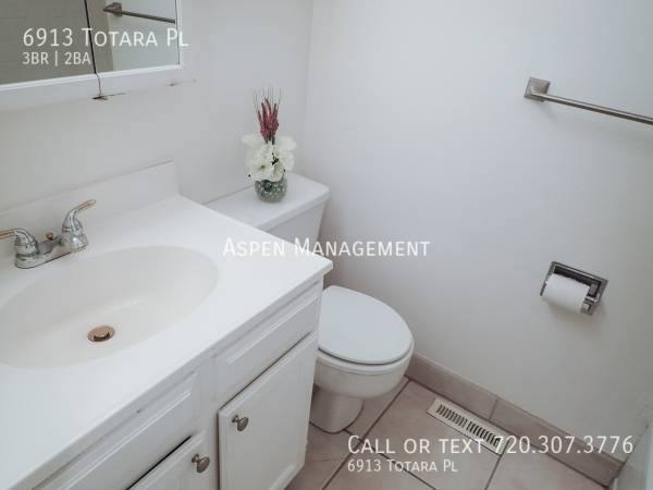House for rent at 6913 Totara Place, Longmont, CO 80503