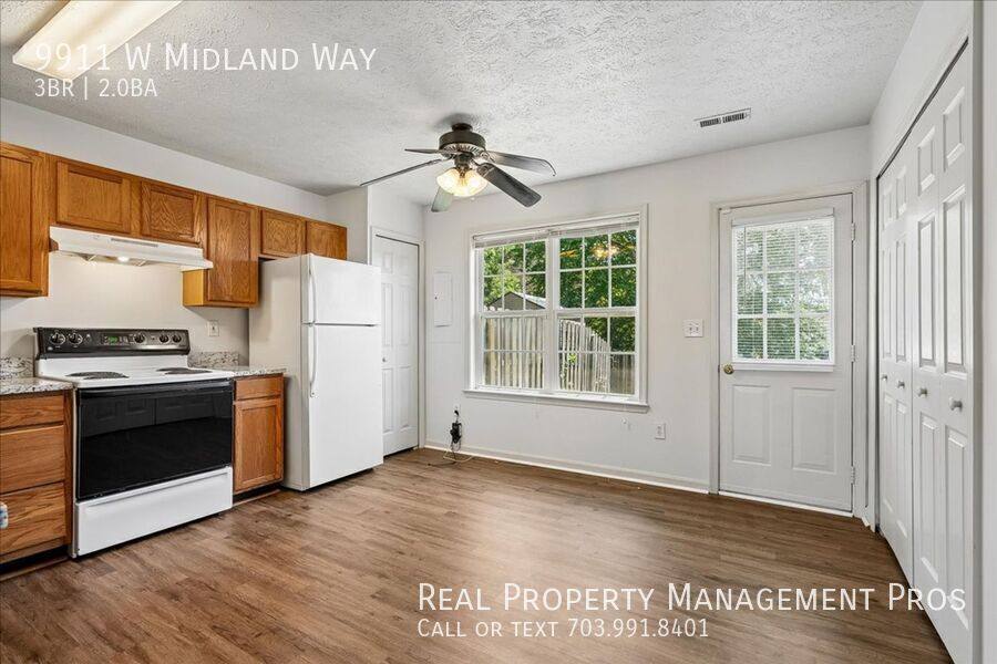 Townhouse for rent at 9911 W Midland Way, Fredericksburg, VA 22408