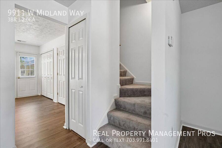 Townhouse for rent at 9911 W Midland Way, Fredericksburg, VA 22408