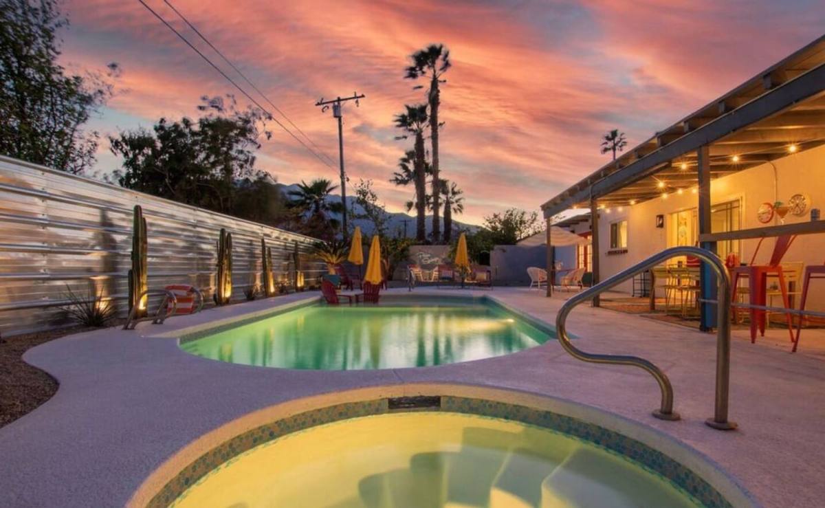 House for rent at 2241 E Finley Rd, Palm Springs, CA 92262