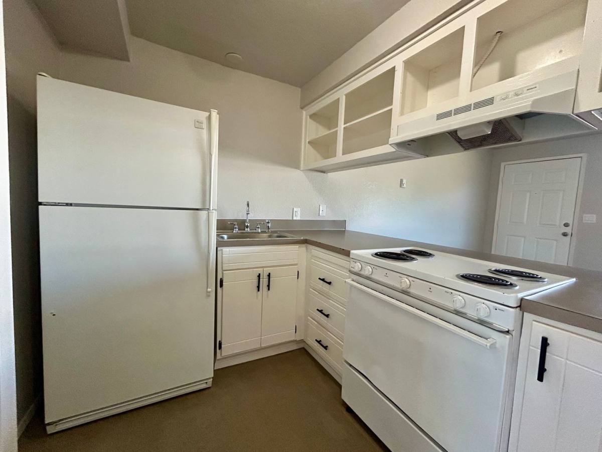 Apartment for rent at 1422 Chestnut St, Everett, WA 98201