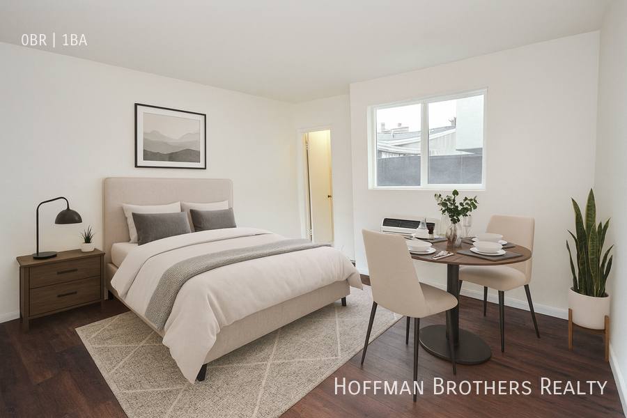 Apartment for rent at 14617 Gilmore St #5, Van Nuys, CA 91411