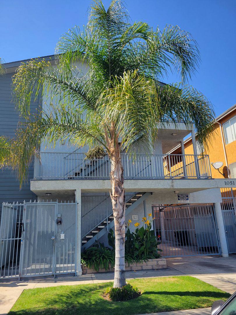 Apartment for rent at 1051 Dawson Ave, Long Beach, CA 90804