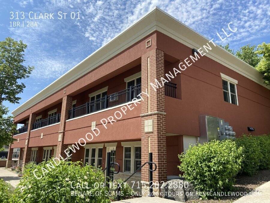 Apartment for rent at 313 Clark St #1, Wausau, WI 54401