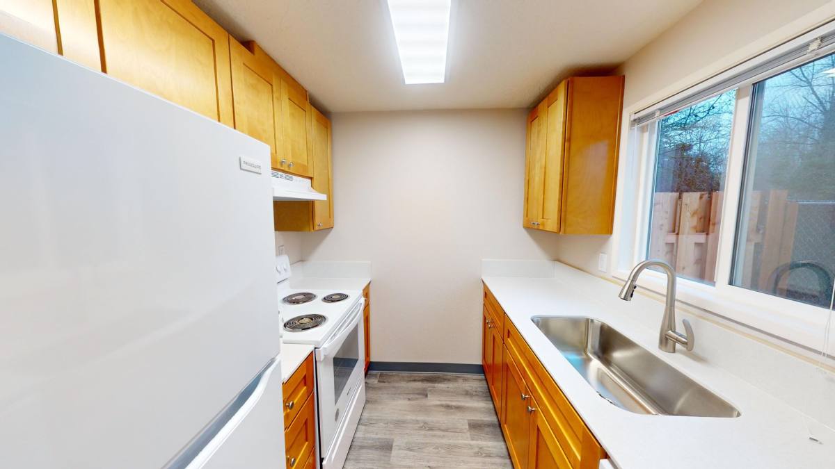 Apartment for rent at 3595 Cedaroak Dr, West Linn, OR 97068