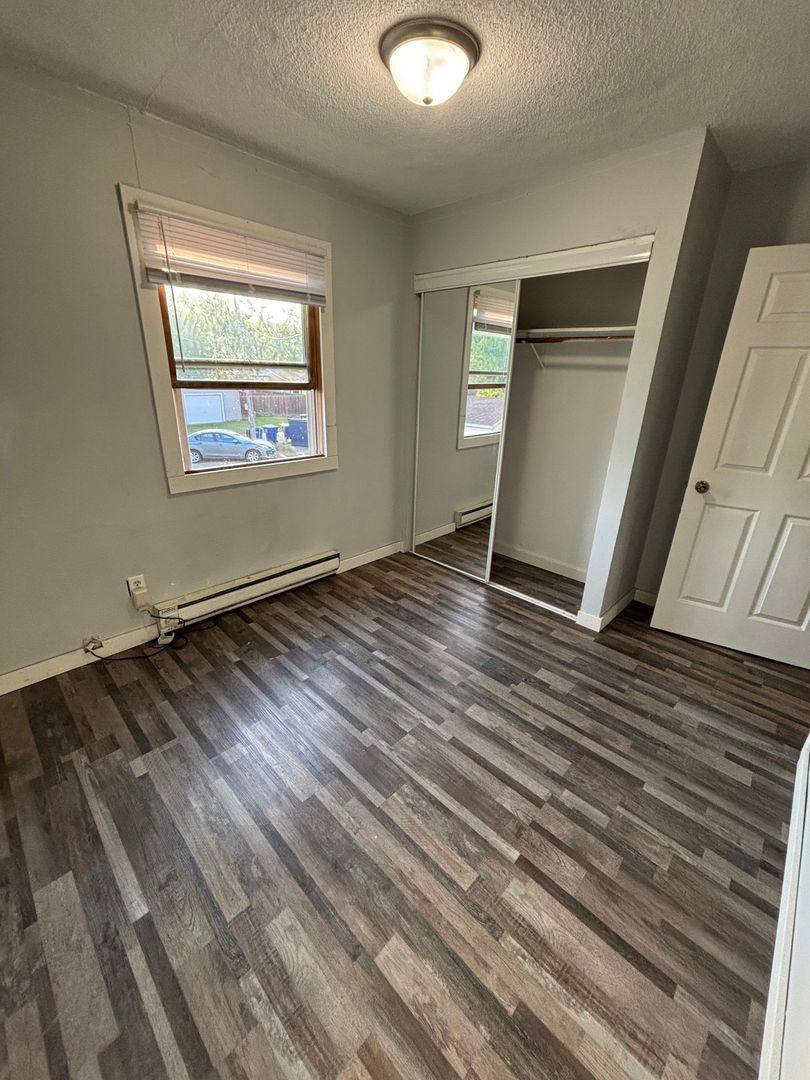Apartment for rent at 1315 4th St S, La Crosse, WI 54601