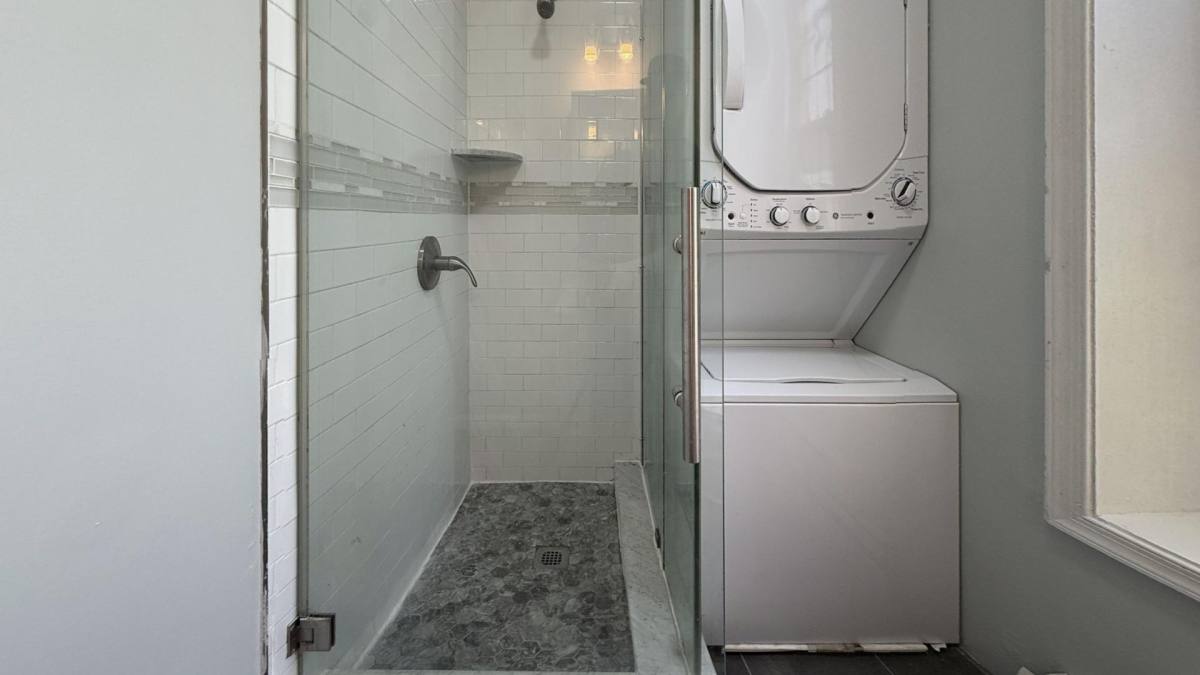 Apartment for rent at 435 E Walnut Lane, Philadelphia, PA 19144
