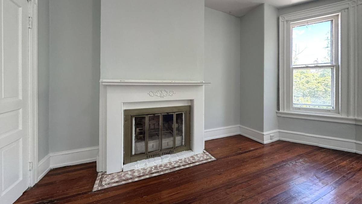 Apartment for rent at 435 E Walnut Lane, Philadelphia, PA 19144