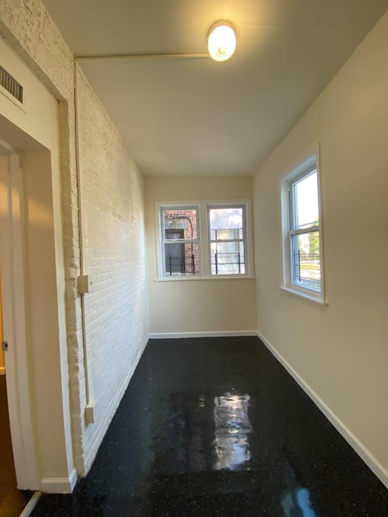 Apartment for rent at 19 Lawrence St #1W, Yonkers, NY 10705