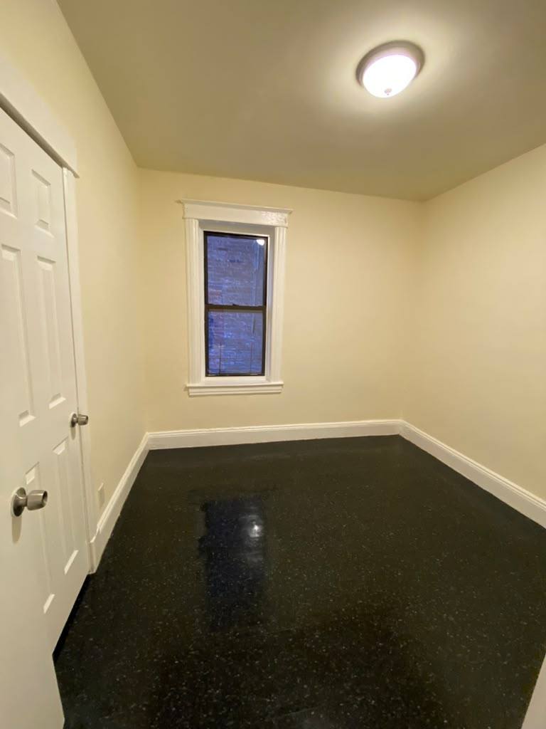 Apartment for rent at 19 Lawrence St #1W, Yonkers, NY 10705