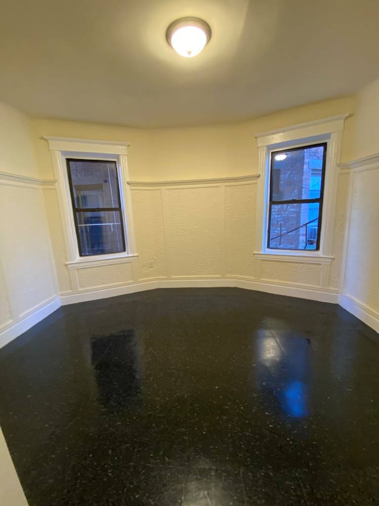 Apartment for rent at 19 Lawrence St #1W, Yonkers, NY 10705