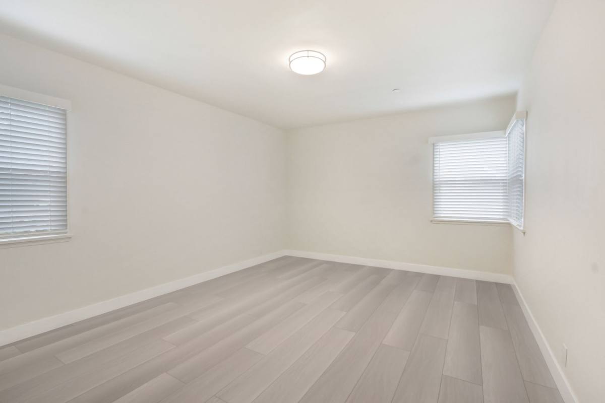 Apartment for rent at 80 S Baldwin Ave, Sierra Madre, CA 91024