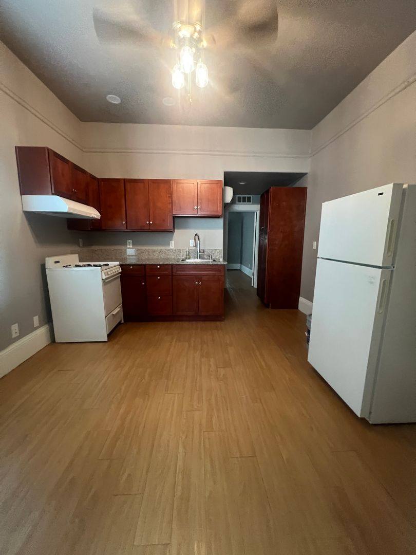 Apartment for rent at 1514 26th St, Sacramento, CA 95816