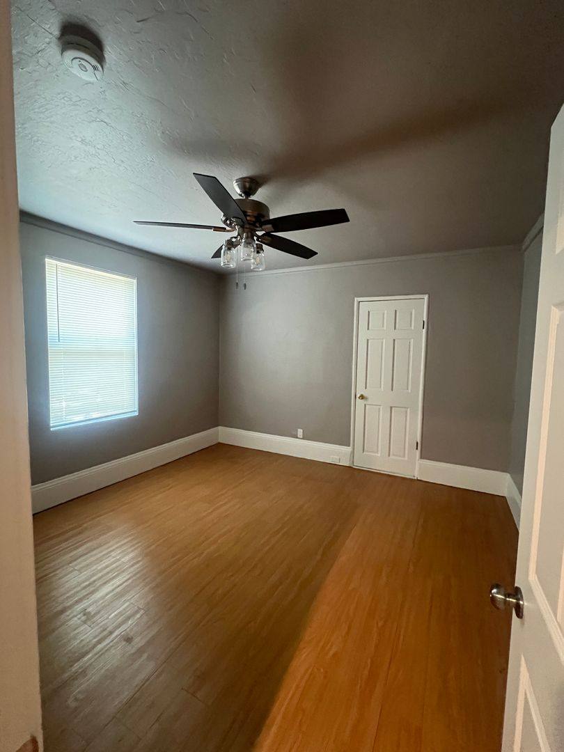Apartment for rent at 1514 26th St, Sacramento, CA 95816