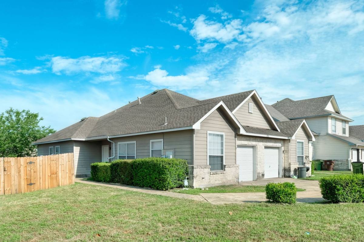 Apartment for rent at 2826 Southampton Way, Round Rock, TX 78664