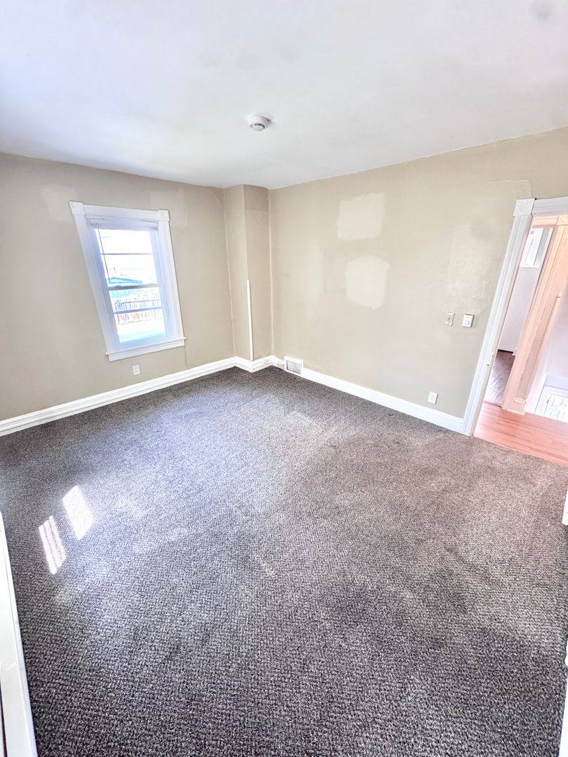Apartment for rent at 229 E Union Blvd, Bethlehem, PA 18018