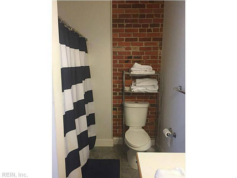 Condo for rent at 111 Tazewell St, Norfolk, VA 23510