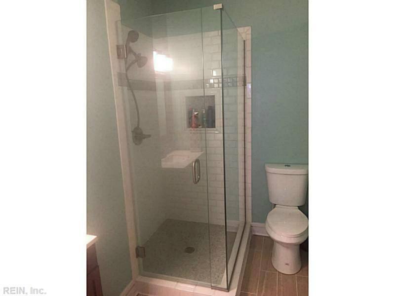 Condo for rent at 111 Tazewell St, Norfolk, VA 23510