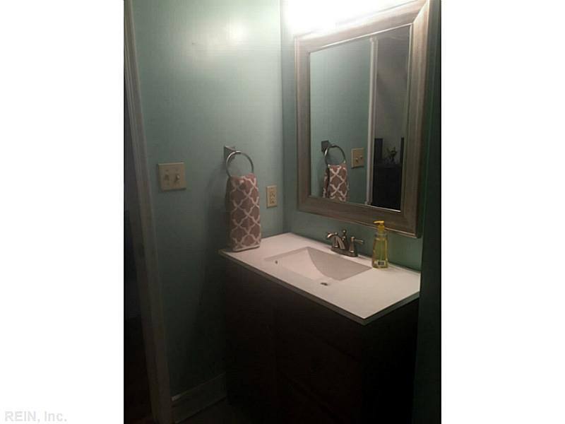 Condo for rent at 111 Tazewell St, Norfolk, VA 23510