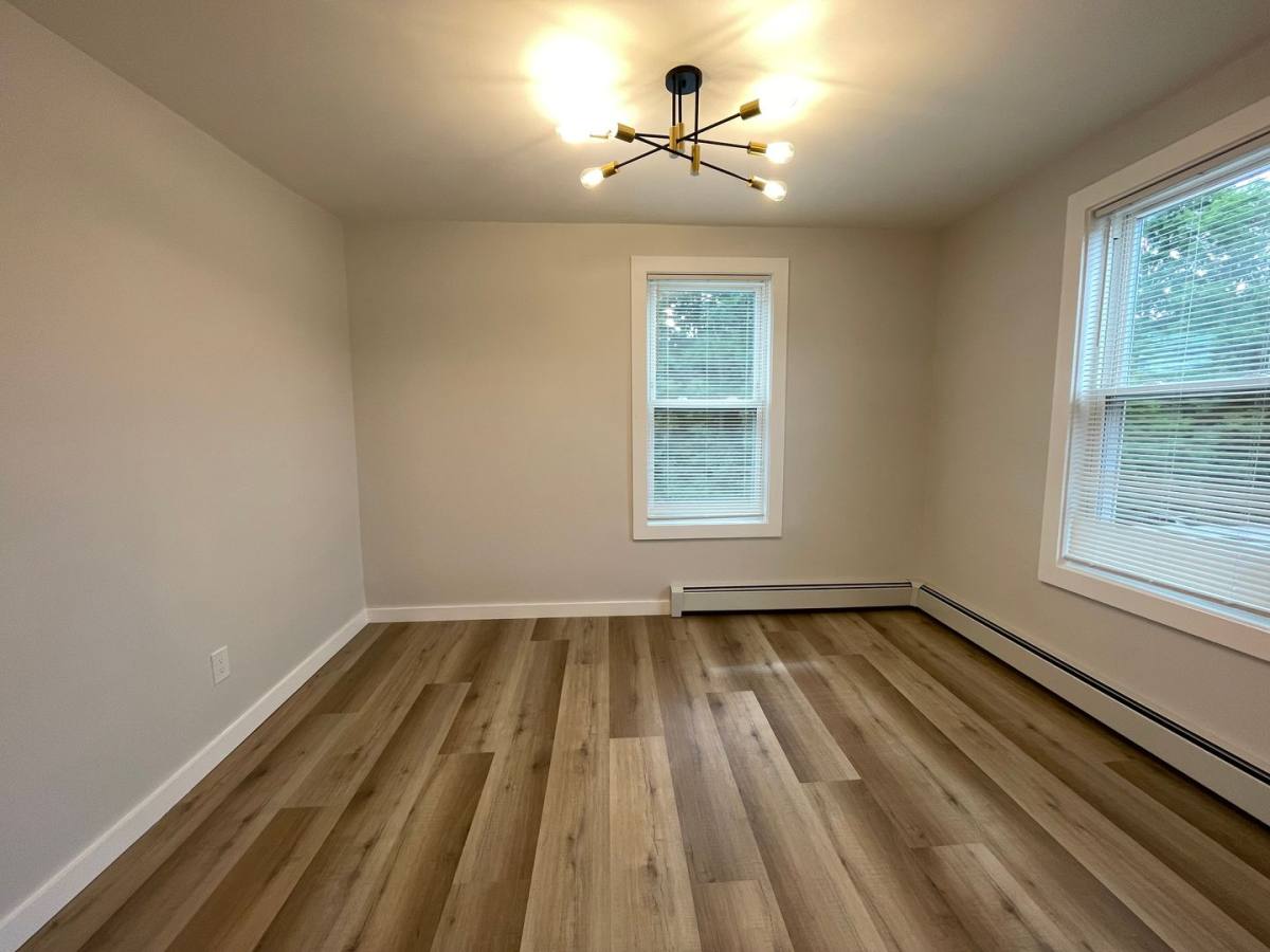 Apartment for rent at 411-431 N Main St Rd #15, Bristol, CT 06010