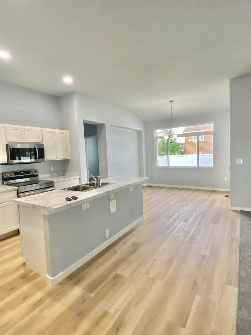 House for rent at 7557 McClellan Rd, Wellington, CO 80549