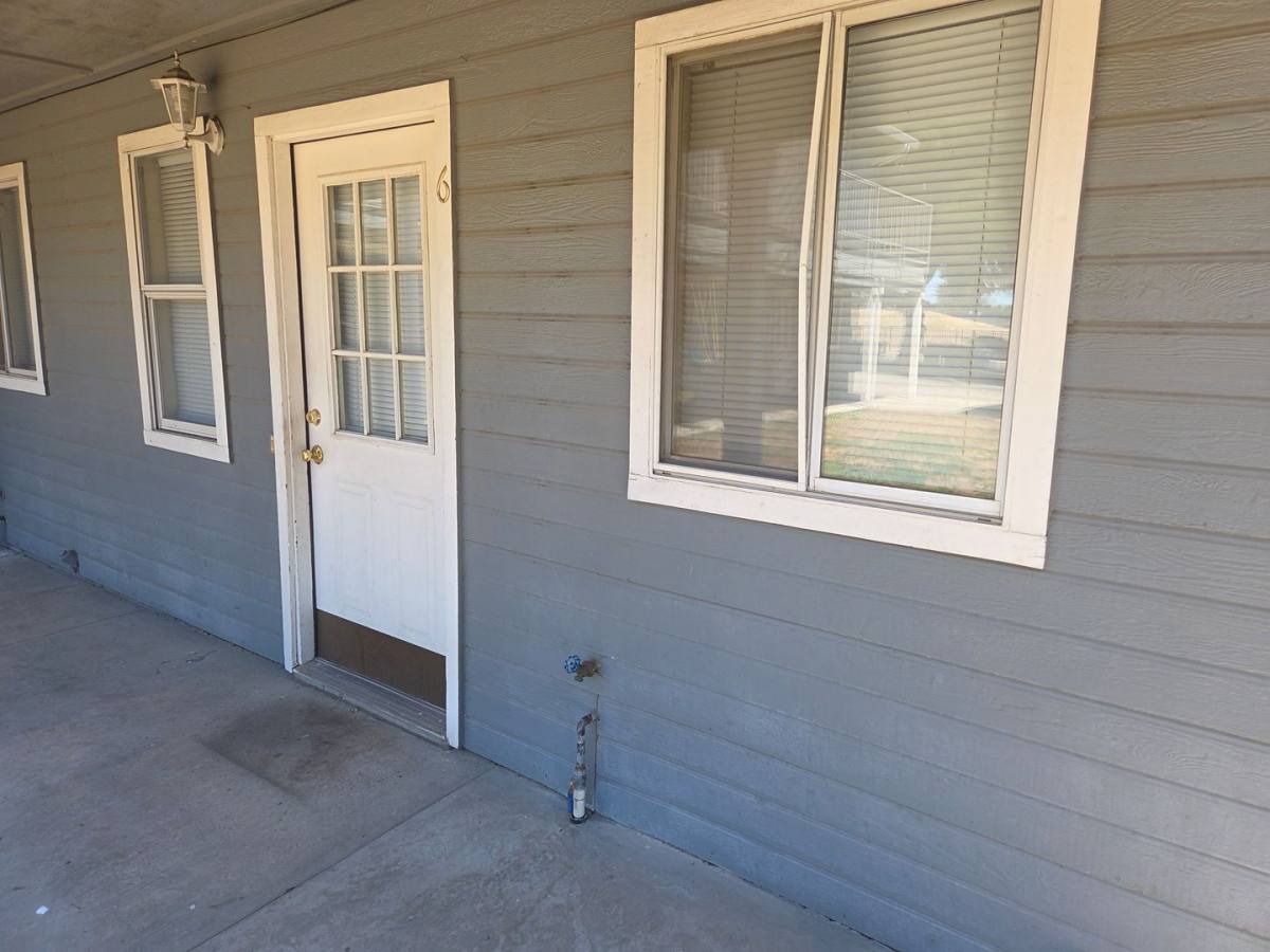 Apartment for rent at 724 Brighton Ave, Modesto, CA 95355