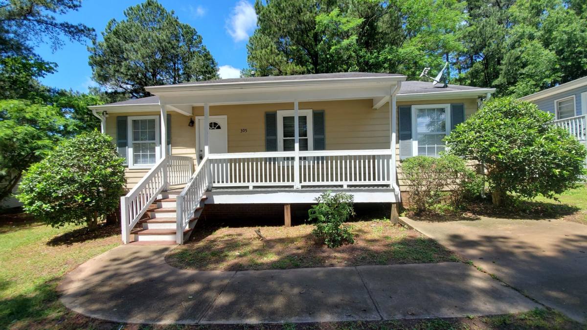 House for rent at 305 Hardee St, Durham, NC 27703