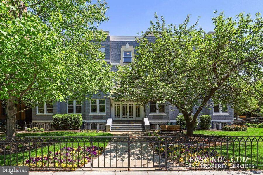Apartment for rent at 1901 16th St NW #204, Washington, DC 20009