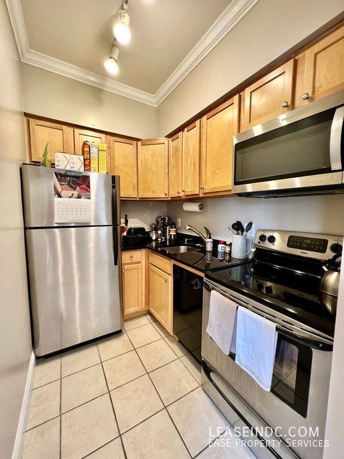 Apartment for rent at 1901 16th St NW #204, Washington, DC 20009