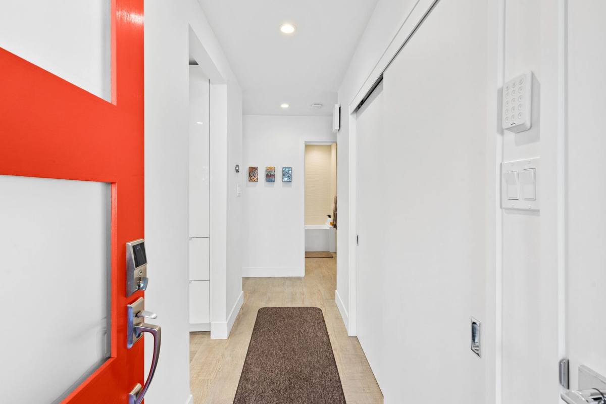 Condo for rent at 1028 E Ave, Napa, CA 94559